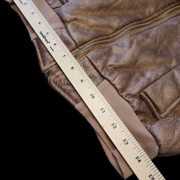 Shein  sz 4 faux suade cropped jacket with faux sterling liner - Picture 6 of 10